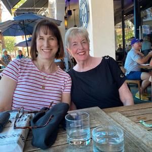 Meet your Posher, Miriam